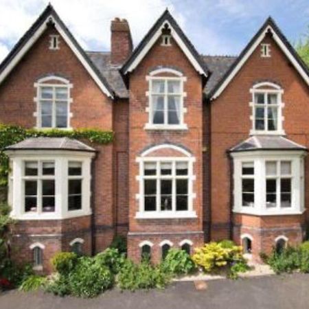 Burleigh House B And B Bed and Breakfast Tenbury Wells Esterno foto