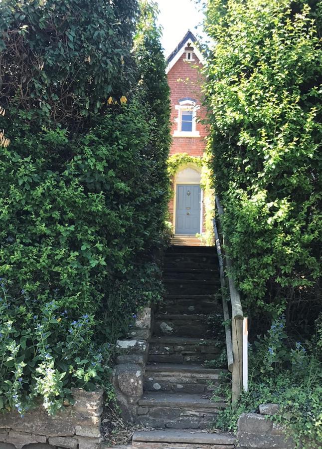 Burleigh House B And B Bed and Breakfast Tenbury Wells Esterno foto