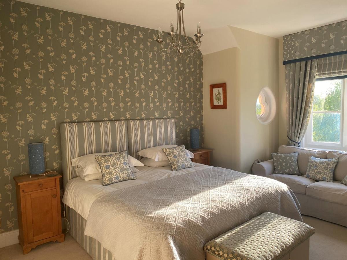 Burleigh House B And B Bed and Breakfast Tenbury Wells Esterno foto