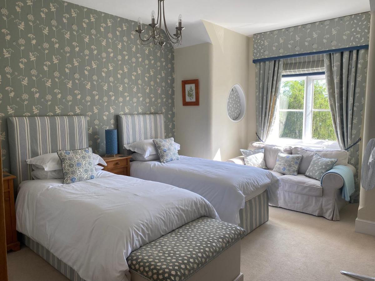 Burleigh House B And B Bed and Breakfast Tenbury Wells Esterno foto